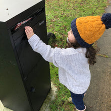 Load image into Gallery viewer, Toddler 2Tone Beanie