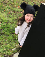 Load image into Gallery viewer, Baby 2 PomPom Beanie
