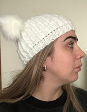 Load image into Gallery viewer, 2 Pom Kids Beanie