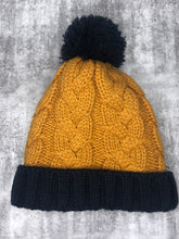 Load image into Gallery viewer, Toddler 2Tone Beanie
