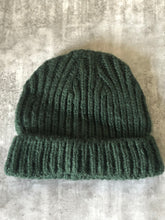 Load image into Gallery viewer, Chunky Knitted Beanies
