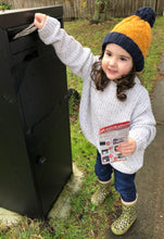 Load image into Gallery viewer, Toddler 2Tone Beanie
